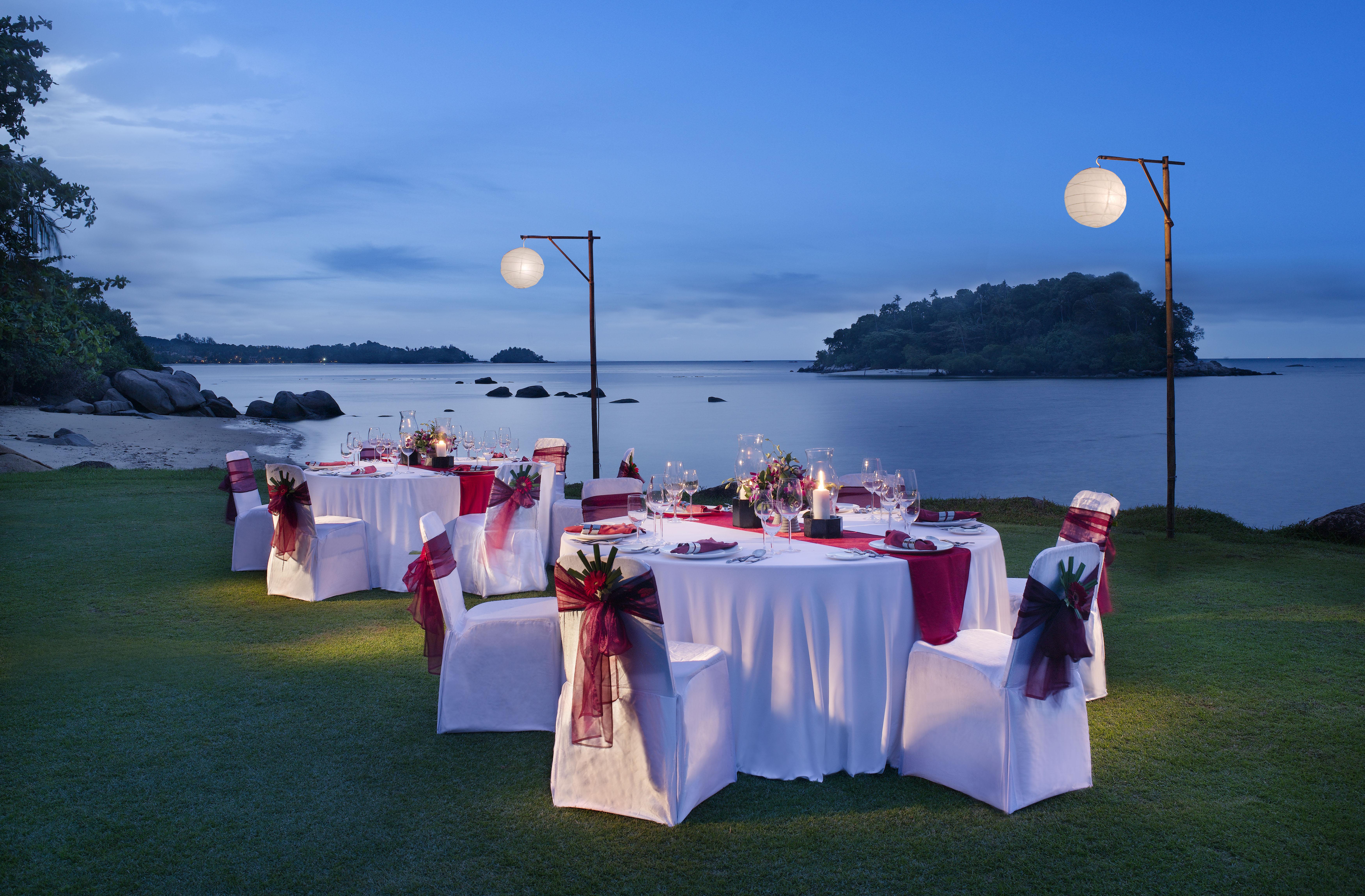 Hotel Banyan Tree Bintan Lagoi Restaurace fotografie